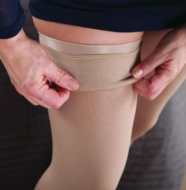 JOBST Opaque Compression Thigh High 15-20 mmHg Sensitive Band Closed Toe